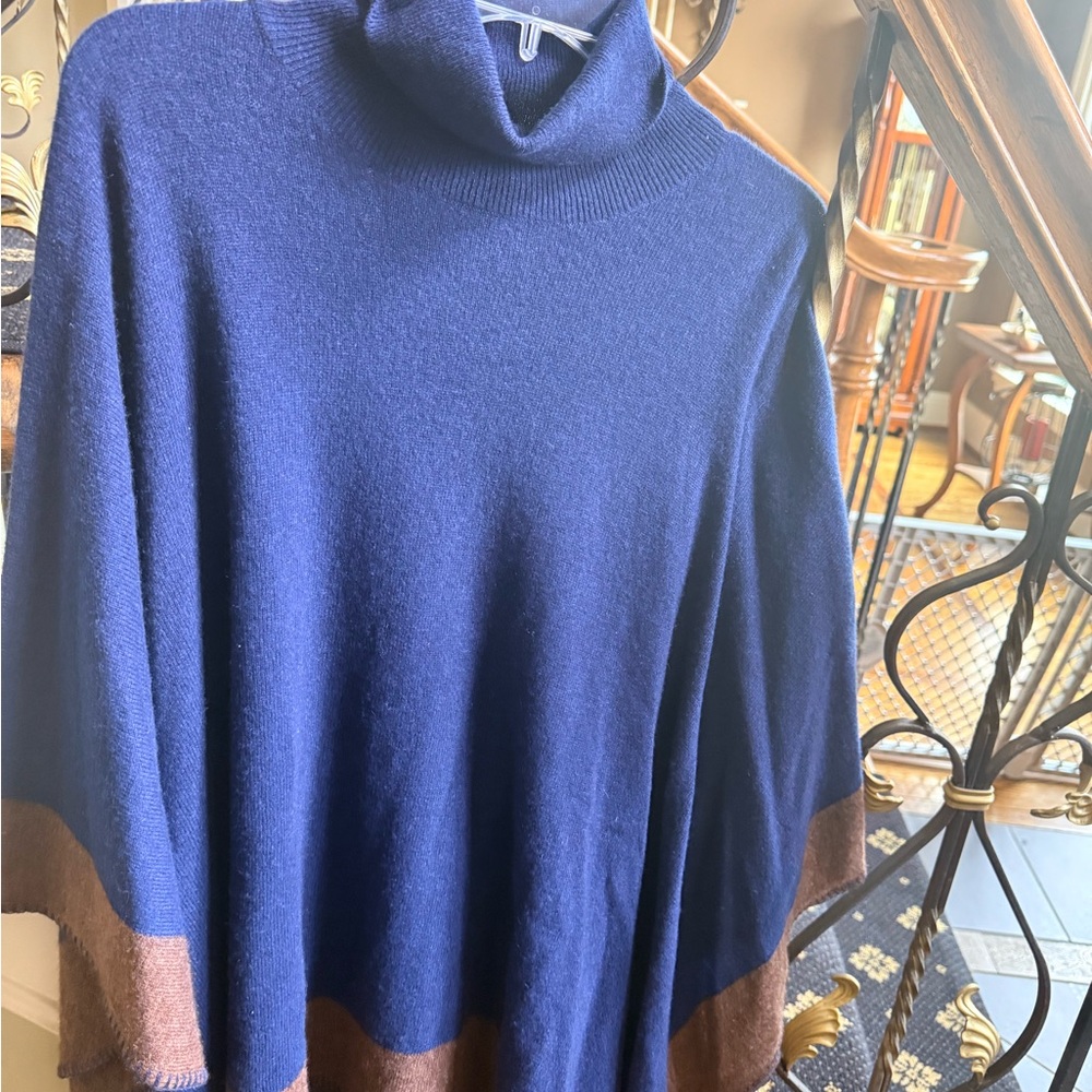 J.McLaughlin 100% Cashmere Poncho. Beautiful baby/ brown. Turtleneck. OS EUC - Picture 13 of 13
